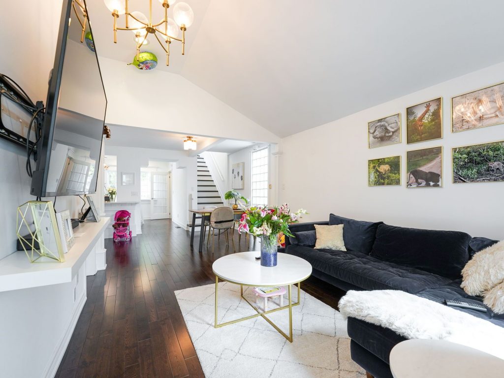 More Images, Mimico House For Lease - Danielle In The City