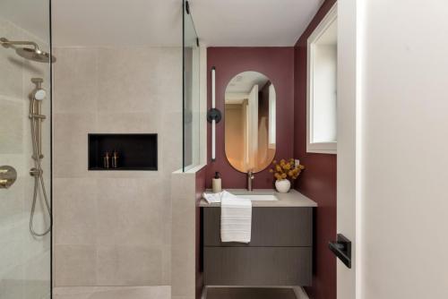 245 Withrow Ave-47